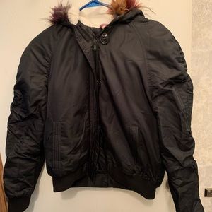 Bomber Jack with Changeable Color Fur Hood